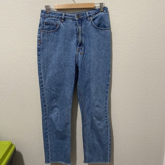 KSubi Blue Women’s Jeans Size 30” X 27 Raw Hem Chlo wasted Bae Blue high Waist - Picture 8 of 16